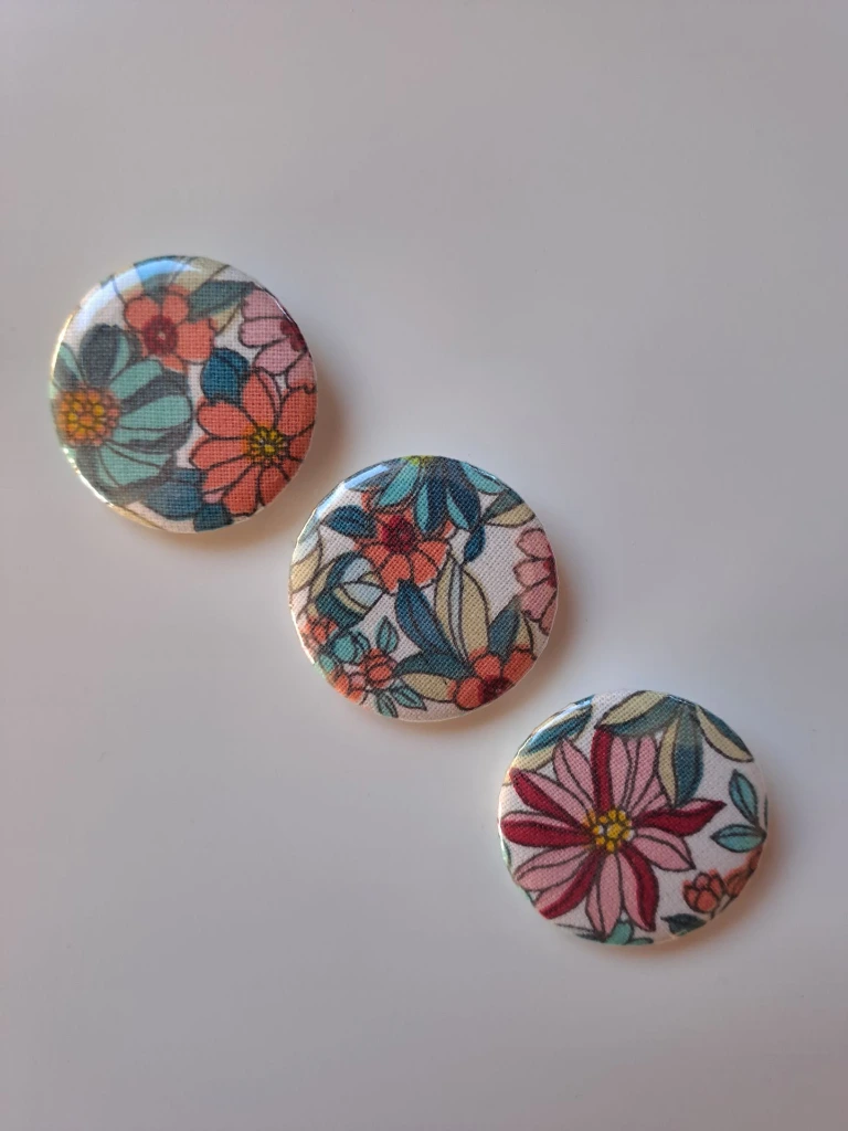 badges-jardin-boheme-tissu-upcycle-liberty.webp