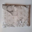 bouillotte-seche-graines-lin-artisanale-bien-etre-colique-nourrisson-12x15-écru-motif-mouton.webp